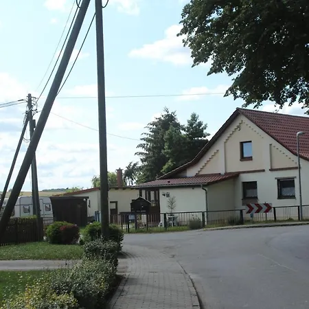 Ferienhaus Gross Dratow בית נופש