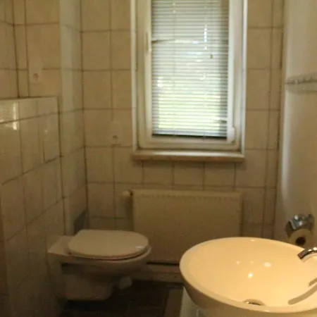 Ferienhaus Gross Dratow 펜션 *